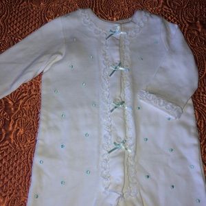 Beautiful White Crawler w Lace Trim 6 months